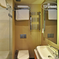 Brickpalas Hotel
