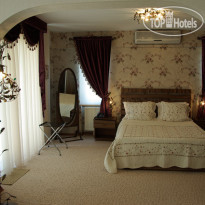 Parla Viens Suites Улучшенный люкс