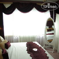 Parla Viens Suites Королевский люкс