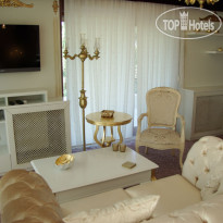 Parla Viens Suites Королевский люкс