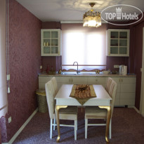 Parla Viens Suites Королевский люкс