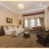Legacy Ottoman Hotel corner Suite