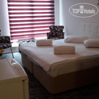 Zeus Suit Hotel