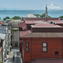Merot Suites