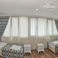 Merot Suites