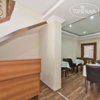 Merot Suites
