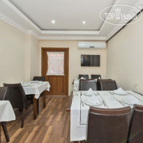 Merot Suites