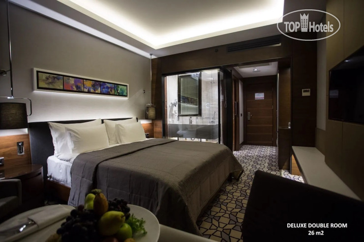 Royal Stay Palace Hotel