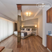 Golden Royal Hotel