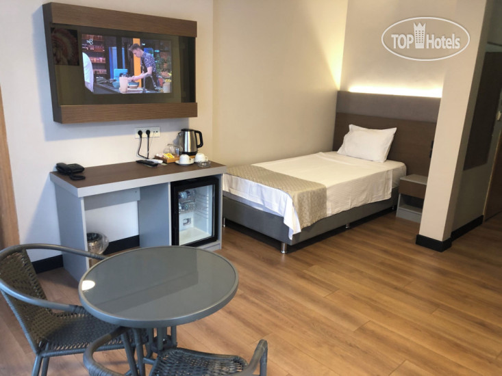 Niconya Port Suite & Hotel