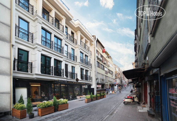 Pell Palace Hotel & Spa