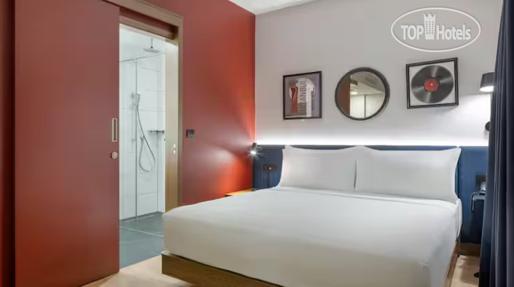 Фотографии отельера Hampton By Hilton Istanbul Arnavutkoy 4*