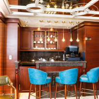 Manors Hotel