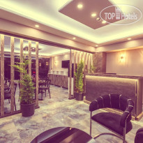Ria Suites Hotel 