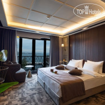 Tonight Hotel Port 