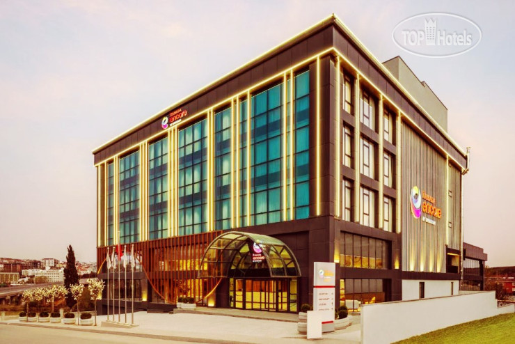 Ramada Encore By Wyndham Istanbul Arnavutkoy