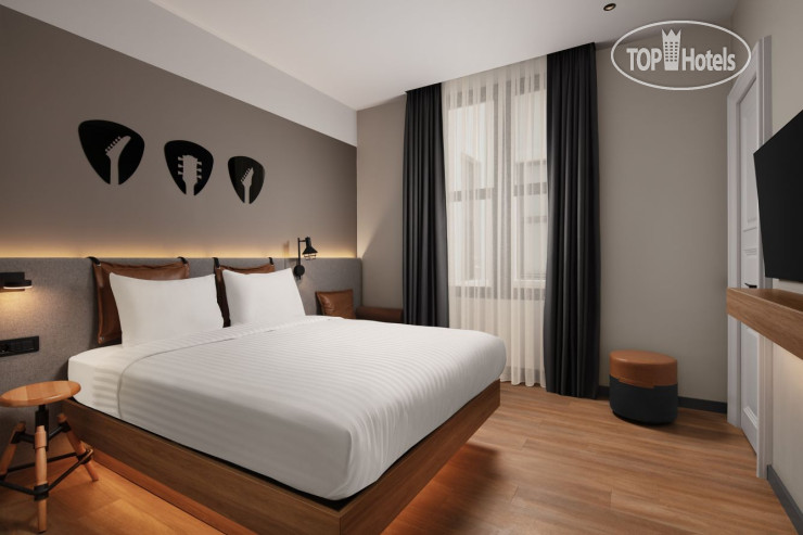 Moxy Istanbul Beyoglu