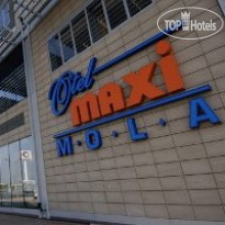 Maxi Mola 