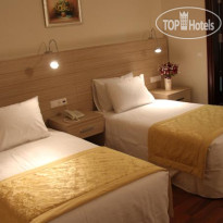 The Solis Hotel S Номер