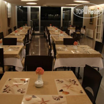 The Solis Hotel S Ресторан