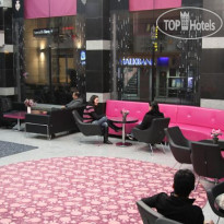 The Solis Hotel S Лобби