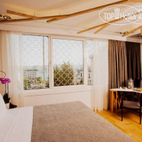 The Purl Hotel 