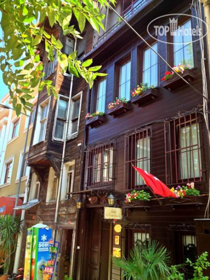 Фотографии отеля  Naz Wooden House Inn 3*