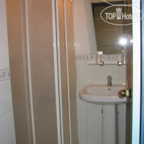 Asda Maris Hotel 
