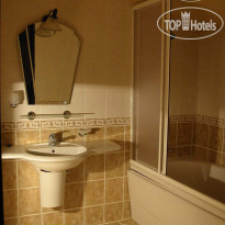 Asda Maris Hotel 