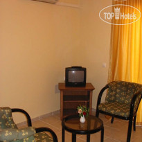 Asda Maris Hotel 