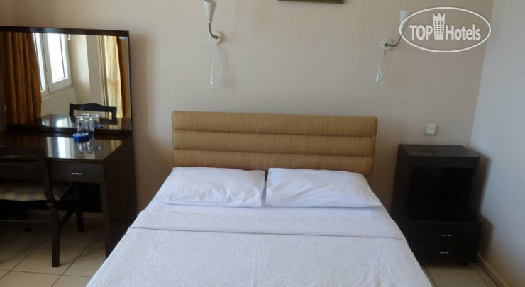 Новые добавленные фото туристов La Vita Beach Hotel