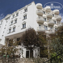 Oliv Hotel Отель