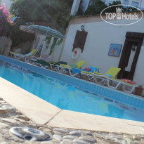 Villa Berk Hotel Бассейн