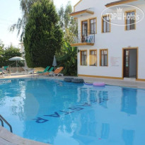Seastar Apart Hotel Бассейн
