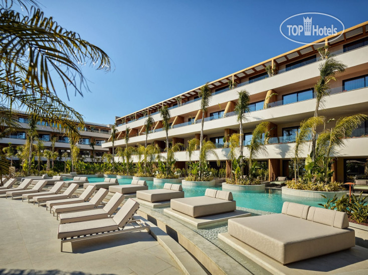Xo Cape Arnna Resort
