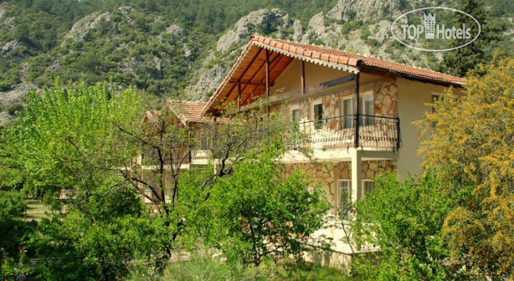 Фотографии отеля  Dionysos Lodge 