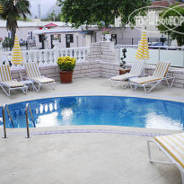 Isabel Hotel 