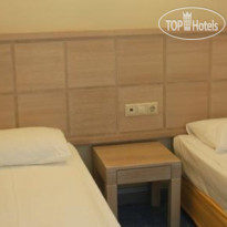 Intourist The Maxim Resort Hotel (закрыт) 