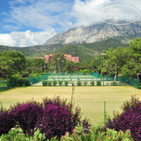 PALOMA Foresta Tennis Court