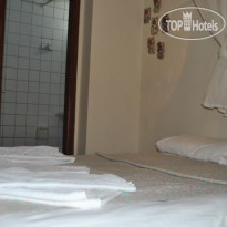 Laluna Pension Hotel 