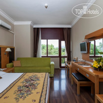 Perre La Mer Hotel