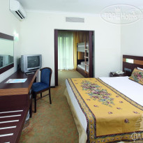 Perre La Mer Hotel