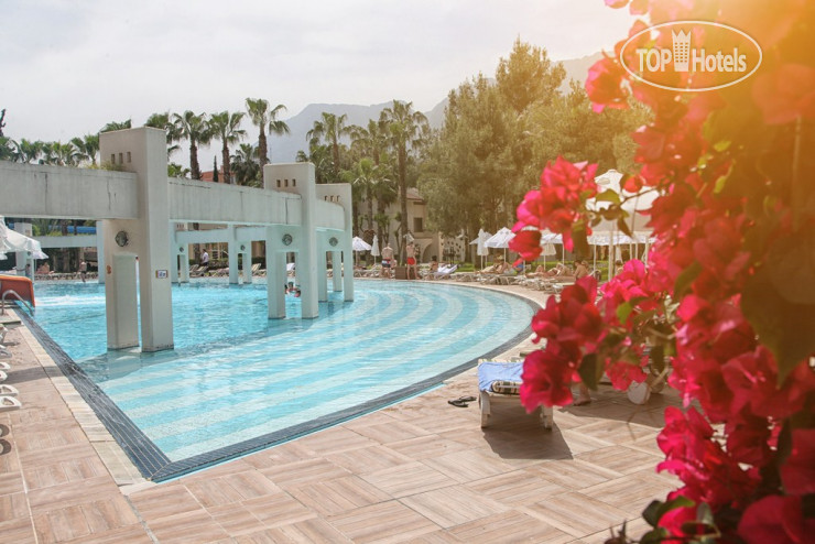 Queen's Park Resort Goynuk 5*