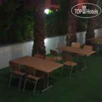 Rozz Hotel 2