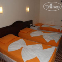 Rozz Hotel 2