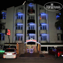 Rozz Hotel 1 