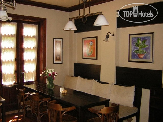 New photos from tourists Candles House 2*