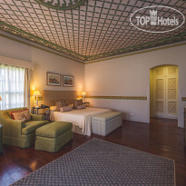 RuinAdalia Hotel 