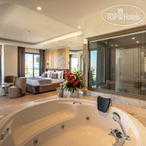 Awen Lara Hotel