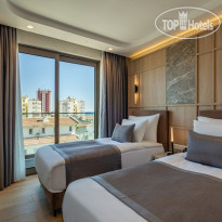 Awen Lara Hotel
